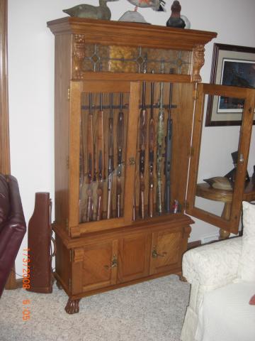 Gun_Cabinet_001.jpg
